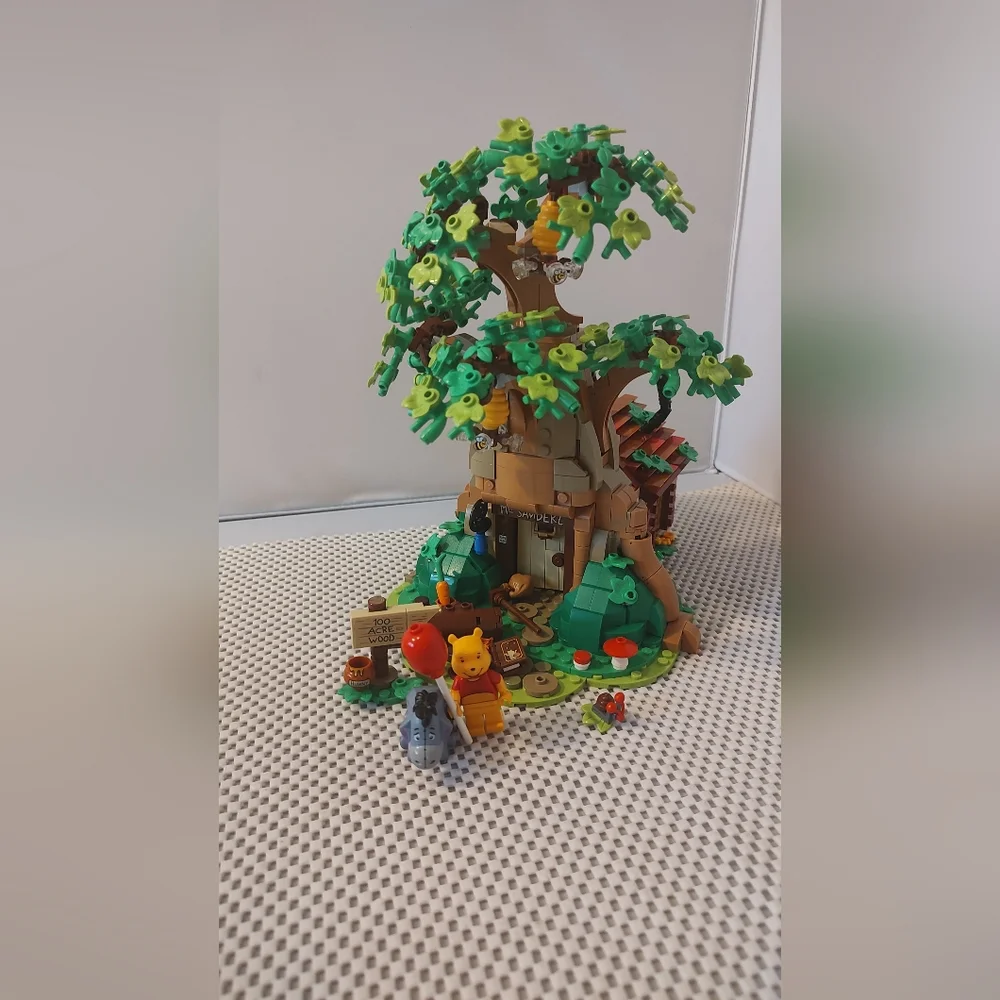 Lego Ideas 21326 Winnie The Pooh Building Toy Set As Shown - Picture 1 of 4